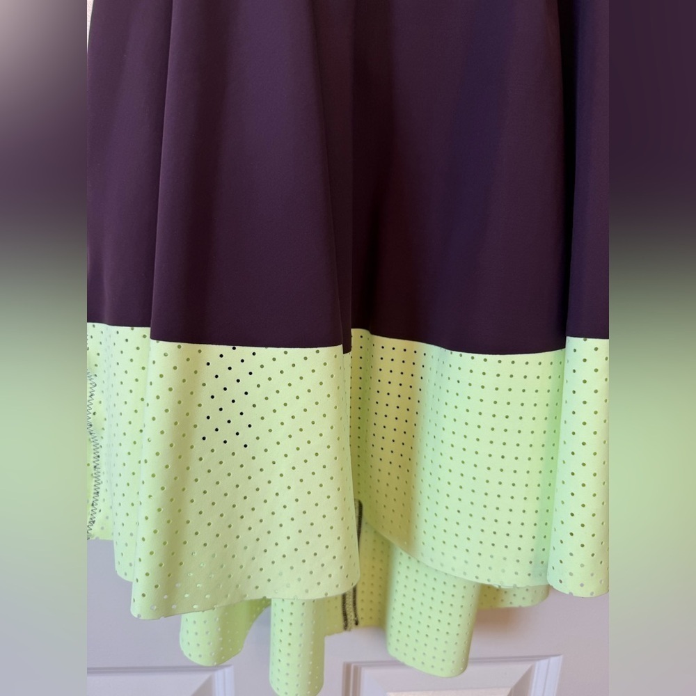 Lululemon Away Dress Black Cherry Neon Yellow Size Small - Picture 11 of 14